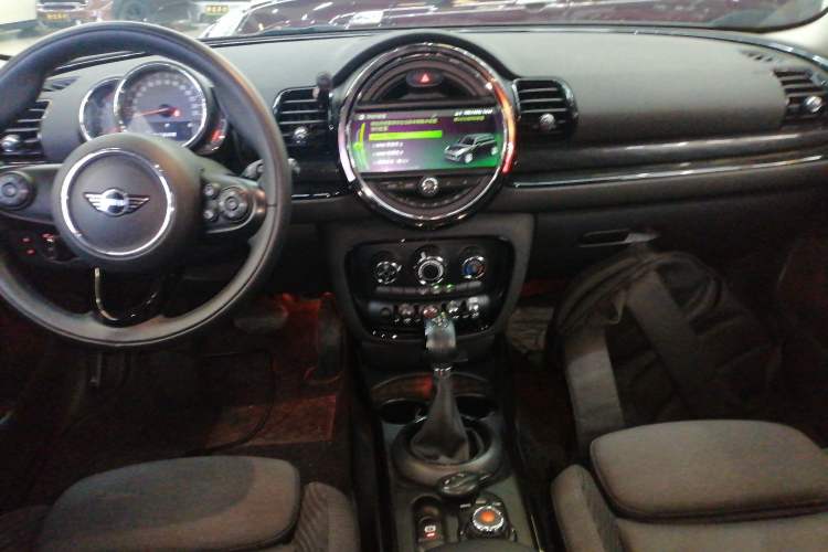 Used MINI Clubman 2018 1.5T COOPER Classic Edition Audio And AC Panel