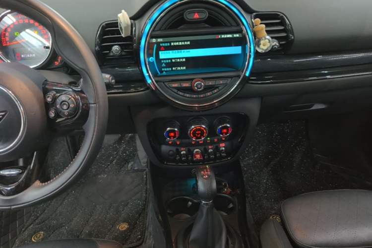 Used MINI Clubman 2018 1.5T COOPER Artist Audio And AC Panel