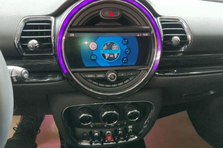 Used MINI Clubman 2018 1.5T COOPER Artist Audio And AC Panel