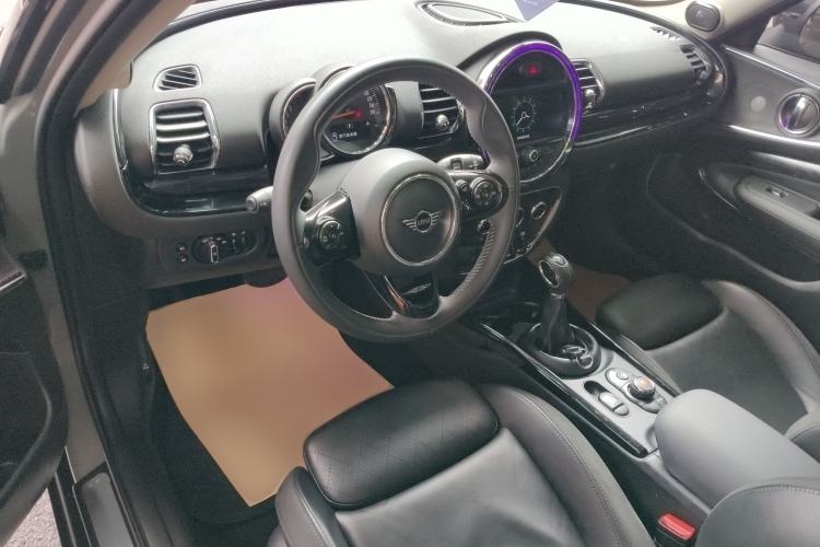 Used MINI Clubman 2018 1.5T COOPER Artist Center Console