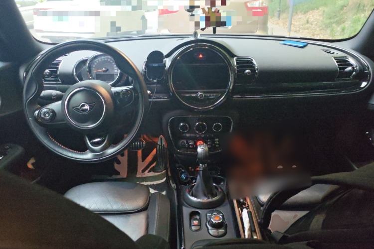 Used MINI Clubman 2018 1.5T COOPER Racing Driver Center Console