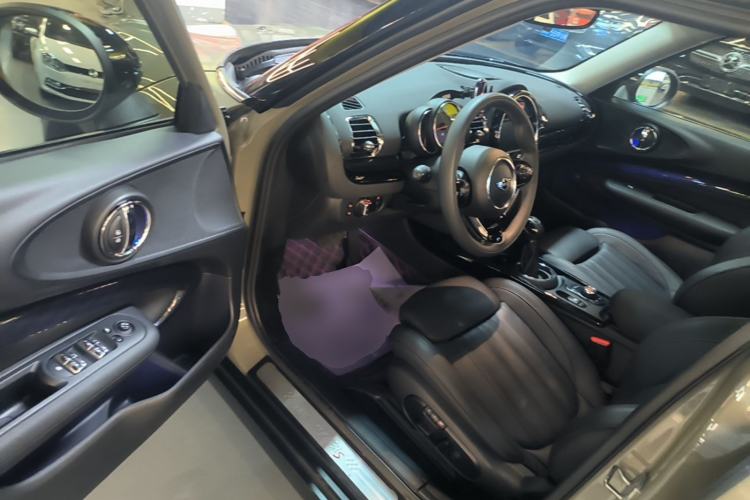 Used MINI Clubman 2018 2.0T COOPER S Artist Driver Seat