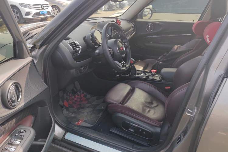 Used MINI Clubman 2018 1.5T COOPER Artist Driver Seat