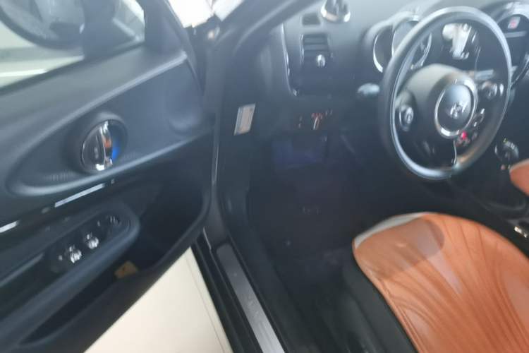 Used MINI Clubman 2018 1.5T COOPER Classic Edition Driver Seat
