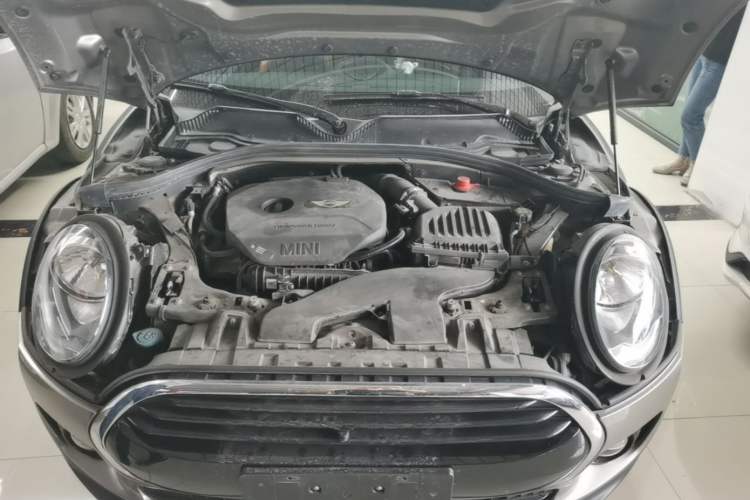 Used MINI Clubman 2018 1.5T COOPER Classic Edition Engine Bay