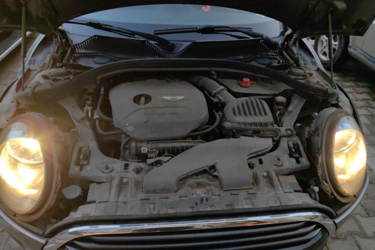 Used MINI Clubman 2018 1.5T COOPER Classic Edition Engine Bay