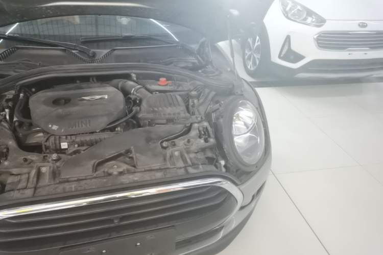 Used MINI Clubman 2018 1.5T COOPER Classic Edition Engine Bay Left