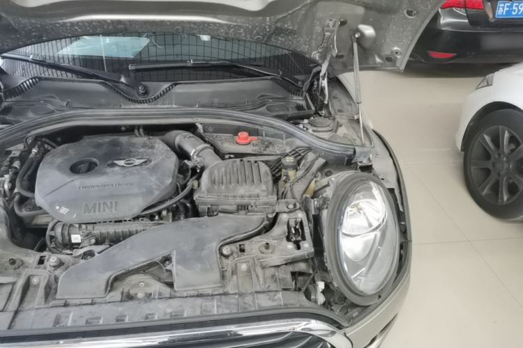 Used MINI Clubman 2018 1.5T COOPER Classic Edition Engine Bay Left