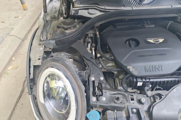 Used MINI Clubman 2018 1.5T COOPER Racing Driver Engine Bay Right
