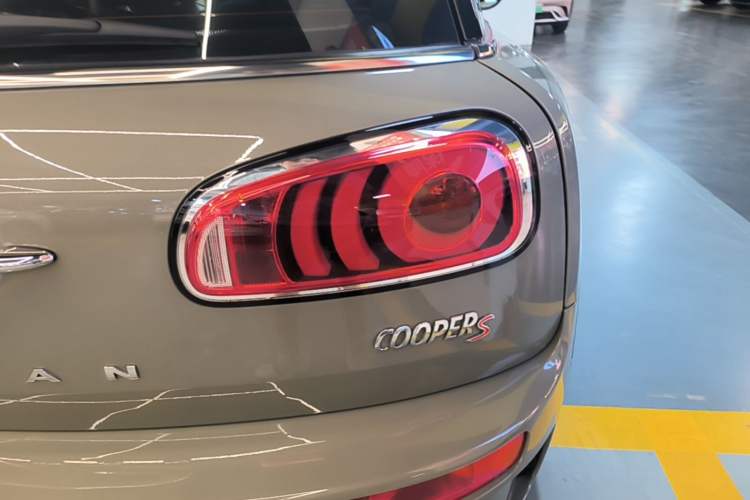 Used MINI Clubman 2018 2.0T COOPER S Artist Exterior 3
