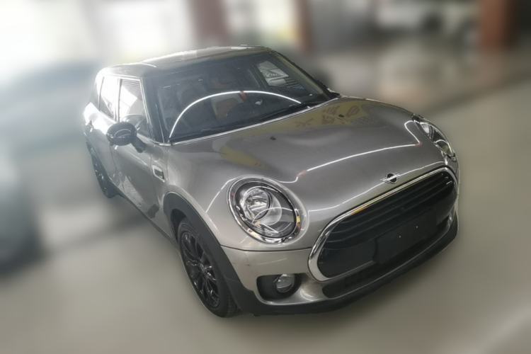 Used MINI Clubman 2018 1.5T COOPER Classic Edition Front Right 45 Deg