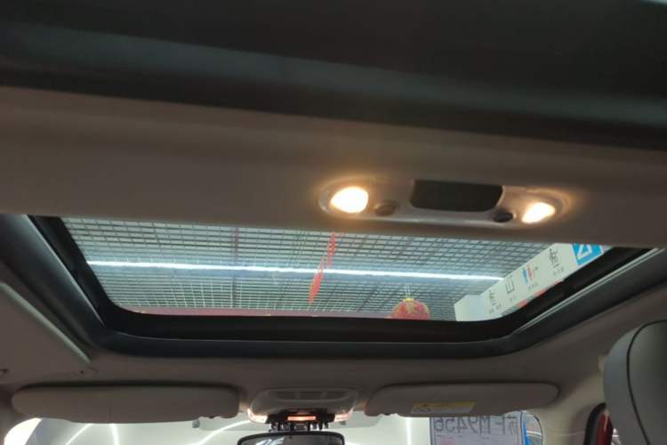 Used MINI Clubman 2018 1.5T COOPER Artist Headliner