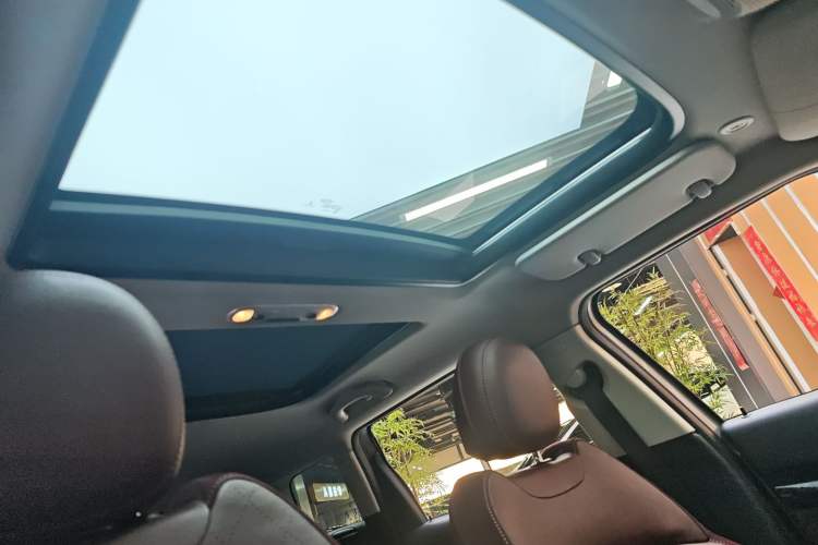 Used MINI Clubman 2018 1.5T COOPER Artist Headliner