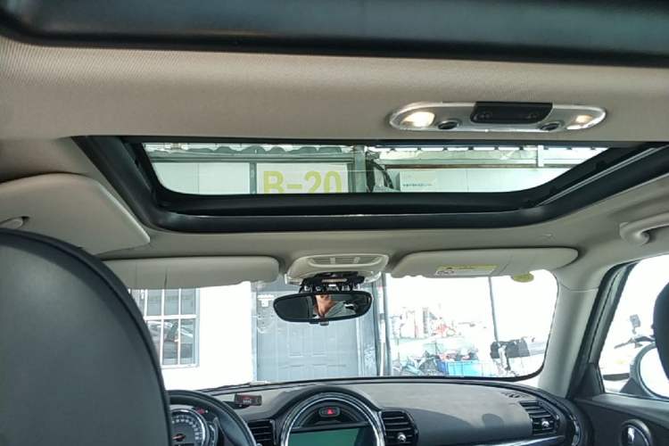 Used MINI Clubman 2018 1.5T COOPER Classic Edition Headliner