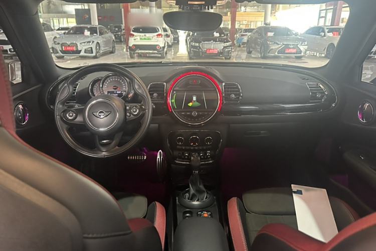 Used MINI Clubman 2018 1.5T COOPER Racing Driver Interior 1