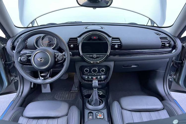 Used MINI Clubman 2018 2.0T COOPER S Artist Interior 1