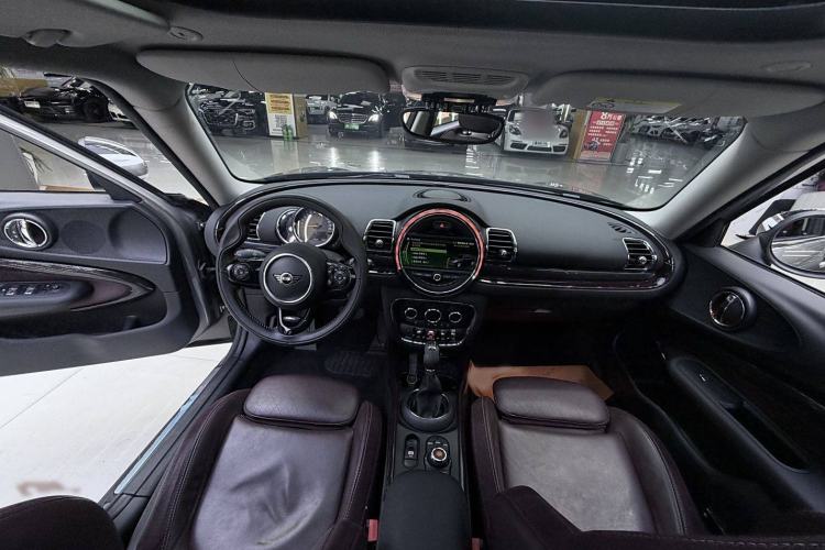 Used MINI Clubman 2018 1.5T COOPER Artist Interior 1