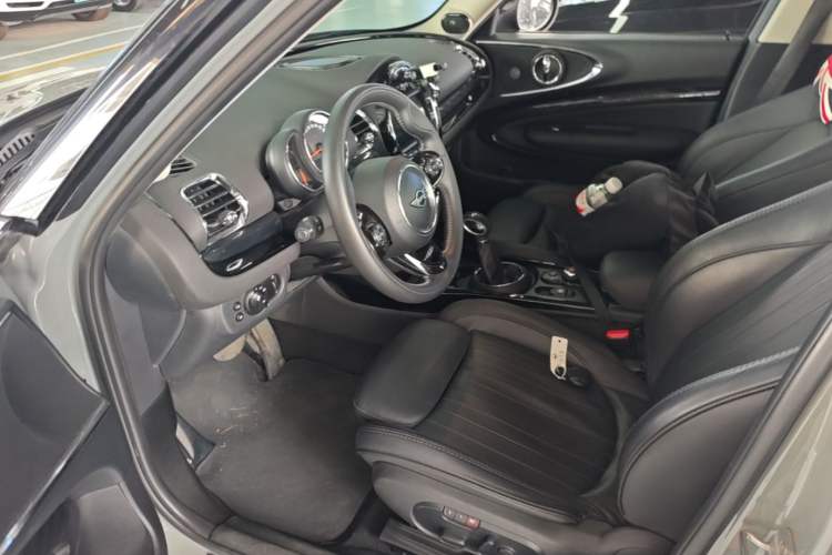 Used MINI Clubman 2018 2.0T COOPER S Artist Left Front Seat