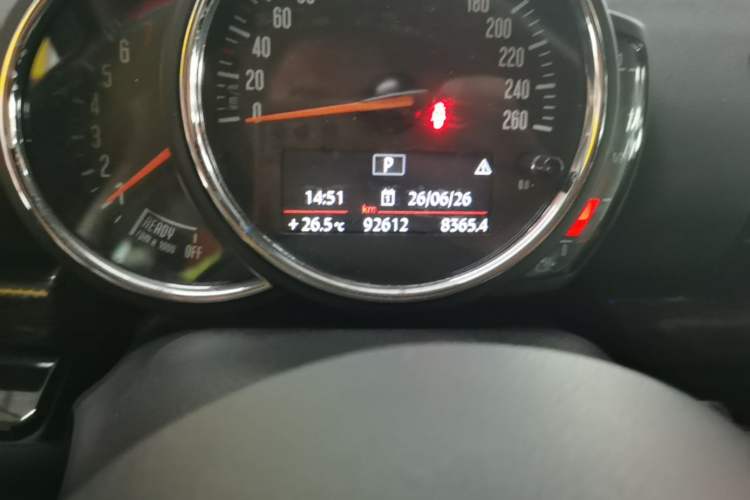 Used MINI Clubman 2018 1.5T COOPER Classic Edition Odometer Close Up
