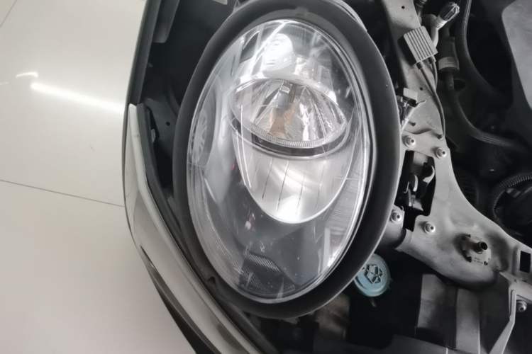 Used MINI Clubman 2018 1.5T COOPER Classic Edition Right Front Headlight