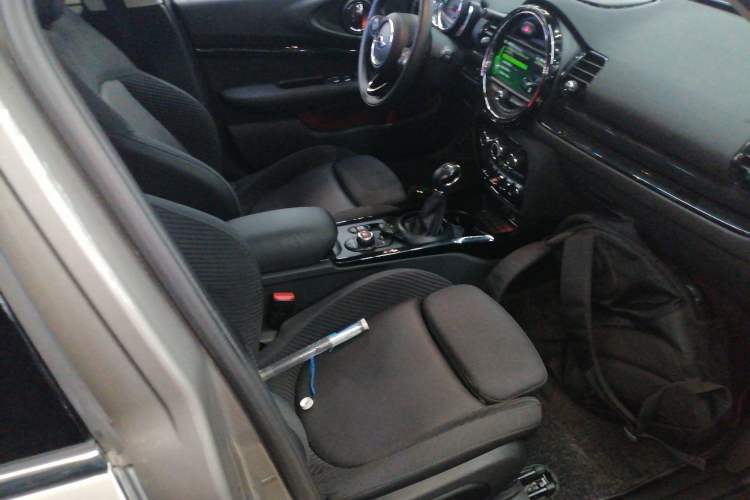 Used MINI Clubman 2018 1.5T COOPER Classic Edition Right Front Seat