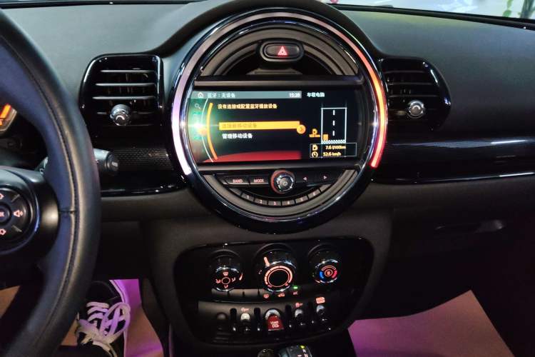 Used MINI Clubman 2018 1.5T COOPER Classic Edition Audio And AC Panel