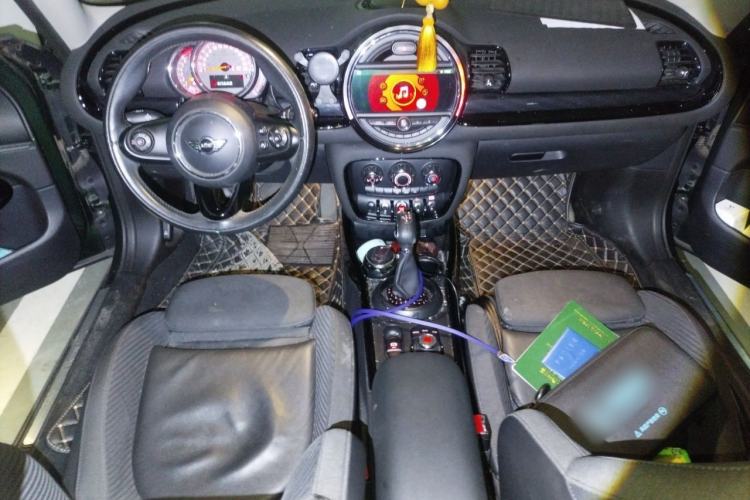 Used MINI Clubman 2018 1.5T COOPER Classic Edition Center Console