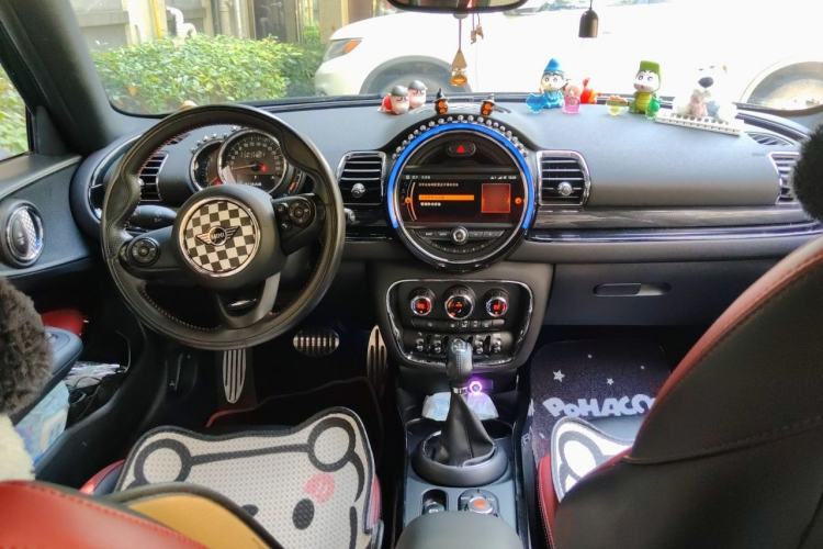 Used MINI Clubman 2018 1.5T COOPER Racing Driver Center Console
