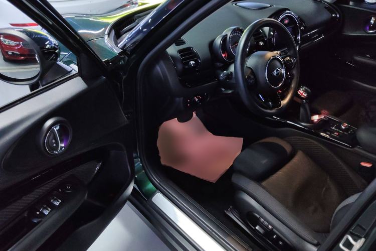Used MINI Clubman 2018 1.5T COOPER Classic Edition Driver Seat