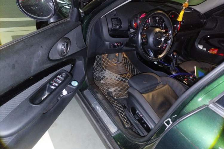 Used MINI Clubman 2018 1.5T COOPER Classic Edition Driver Seat