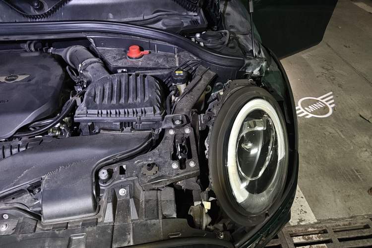 Used MINI Clubman 2018 2.0T COOPER S Racing Driver Engine Bay Left