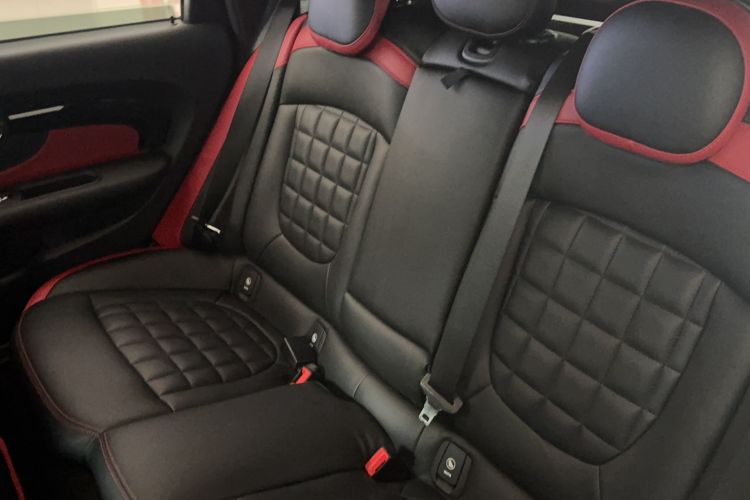 Used MINI Clubman 2018 1.5T COOPER Racing Driver Interior 1