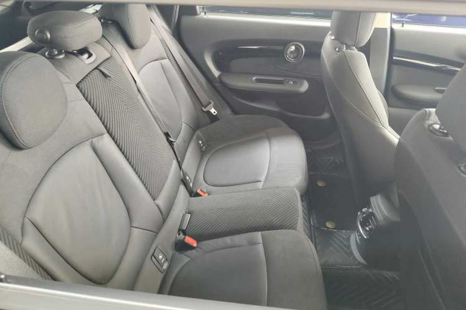 Used MINI Clubman 2018 2.0T COOPER S Classic Edition Interior 6
