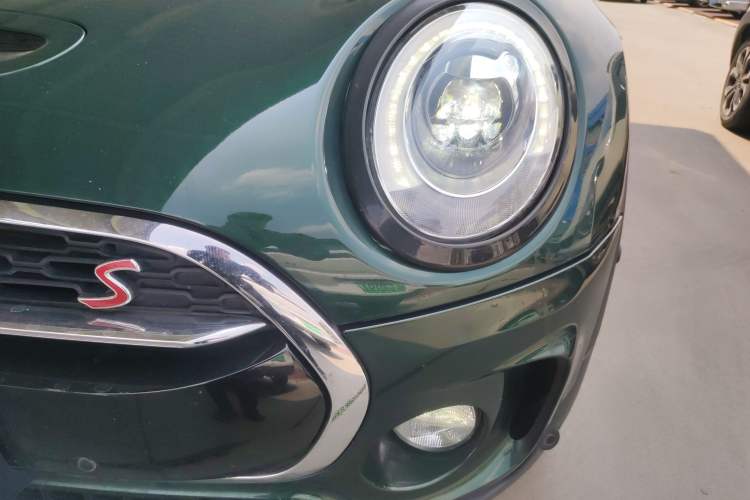 Used MINI Clubman 2018 2.0T COOPER S Classic Edition Left Front Headlight