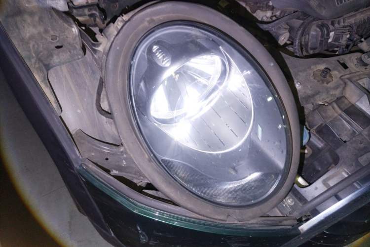 Used MINI Clubman 2018 1.5T COOPER Classic Edition Right Front Headlight