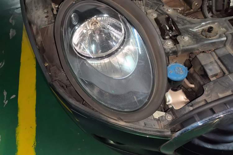 Used MINI Clubman 2018 1.5T COOPER Classic Edition Right Front Headlight
