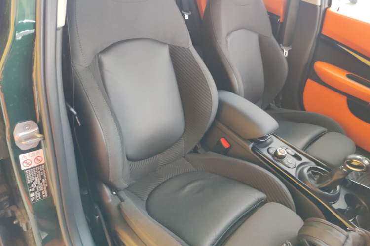 Used MINI Clubman 2018 2.0T COOPER S Classic Edition Right Front Seat