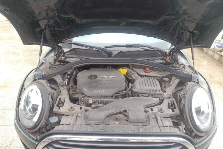 Used MINI Clubman 2018 1.5T COOPER Artist Engine Bay