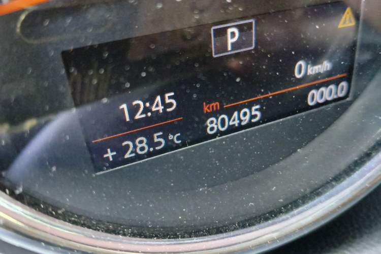 Used MINI Clubman  Odometer Close Up
