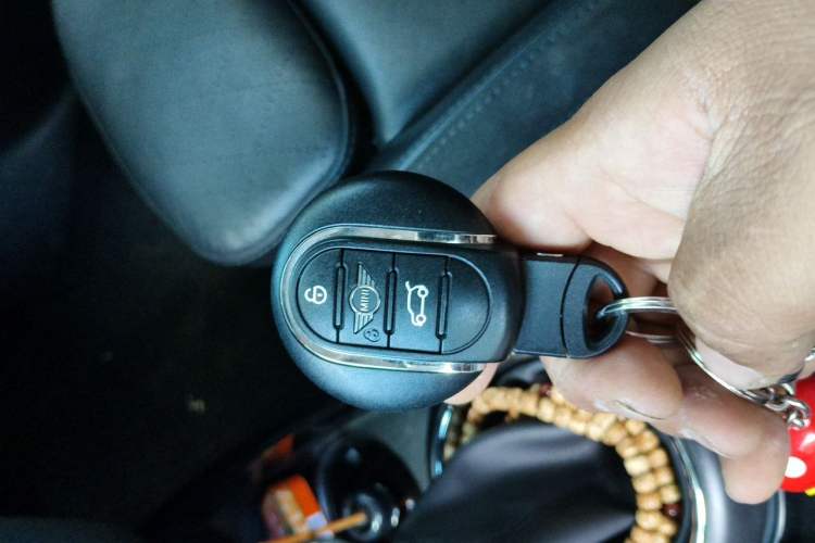 Used MINI Clubman  Vehicle Key