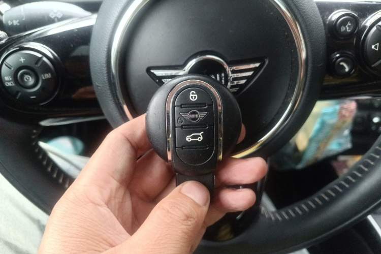 Used MINI Clubman 2018 1.5T COOPER Artist Vehicle Key