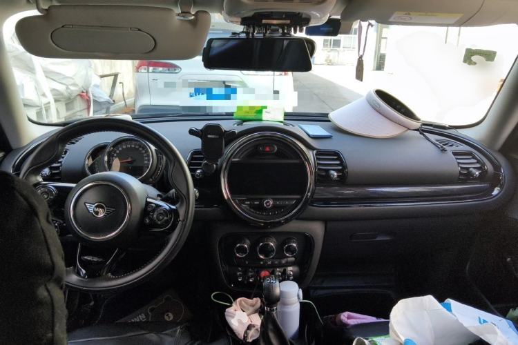 Used MINI Clubman 2018 1.5T COOPER Artist Center Console