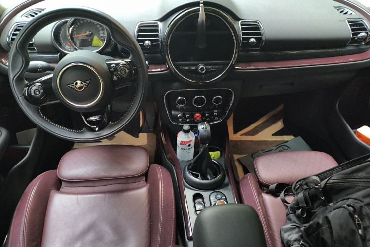 Used MINI Clubman 2018 2.0T COOPER S Classic Edition Center Console