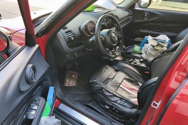 Used MINI Clubman 2018 1.5T COOPER Artist Driver Seat