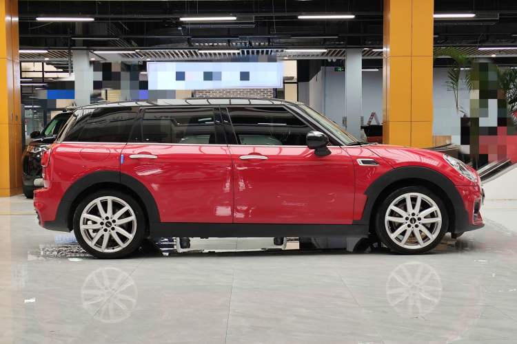 Used MINI Clubman 2018 1.5T COOPER Racing Driver Exterior 4