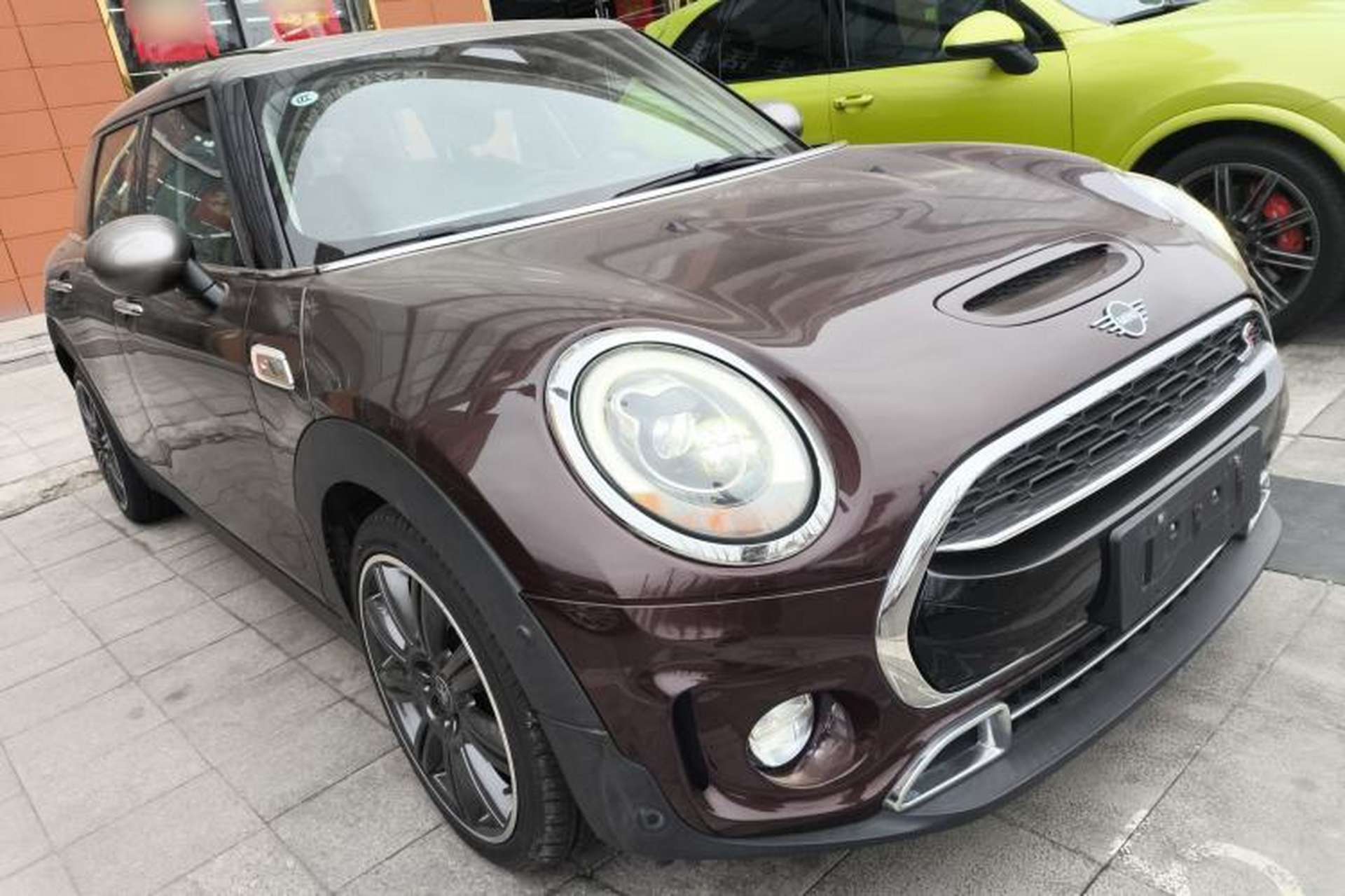 Used MINI Clubman 2018 2.0T COOPER S Artist Front Right 45 Deg