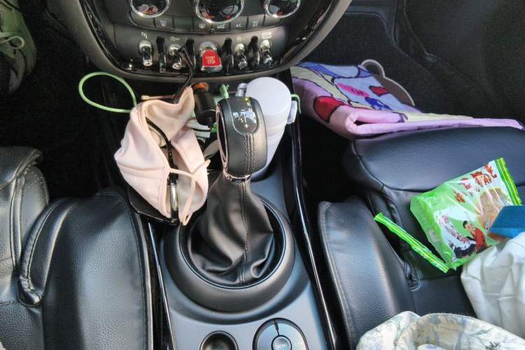 Used MINI Clubman 2018 1.5T COOPER Artist Gear Lever