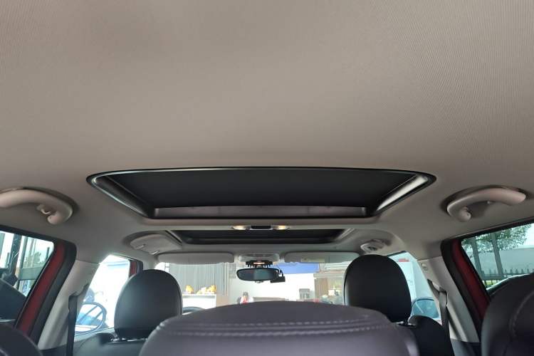 Used MINI Clubman 2018 1.5T COOPER Artist Headliner