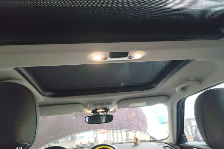 Used MINI Clubman 2018 1.5T COOPER Classic Edition Headliner