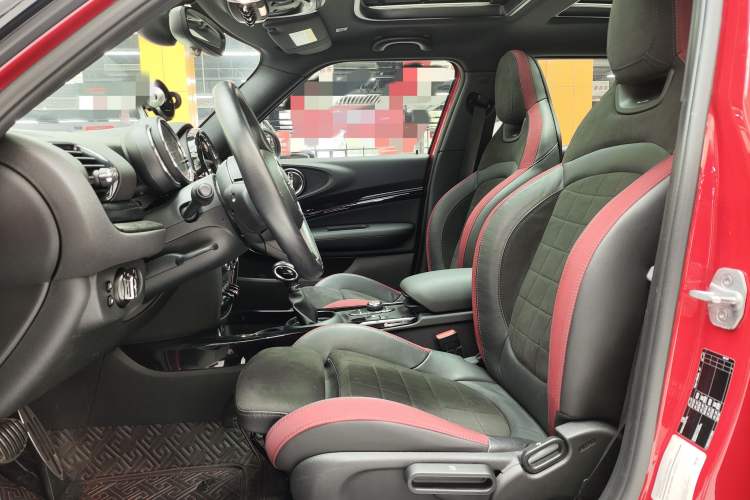 Used MINI Clubman 2018 1.5T COOPER Racing Driver Interior 1